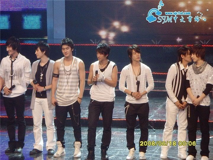 [PIX] 080617 SJ-M MUSIC SHOW A48637887cec9d81a5c272c8