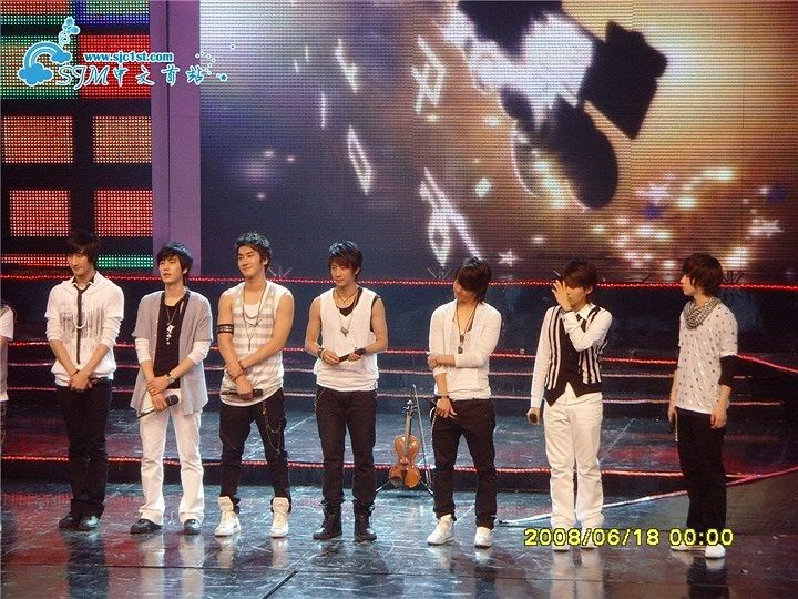 [PIX] 080617 SJ-M MUSIC SHOW A892eeb3cfef58b2d8335ac0