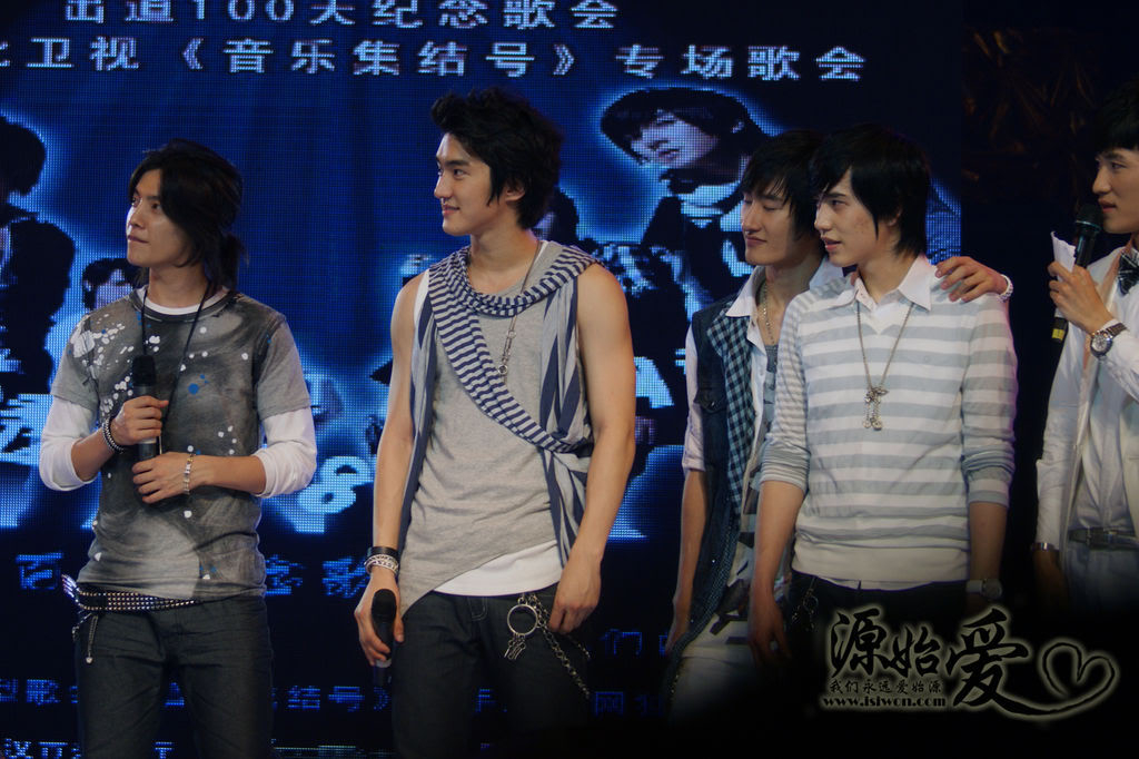 [PIX] 080716 SJ-M 100th Day FanMeeting F236e4fe4c9f57275d6008f1