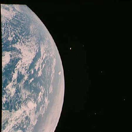 Apollo Imagery - Earth Cropping Z-thumbnailas17-22681