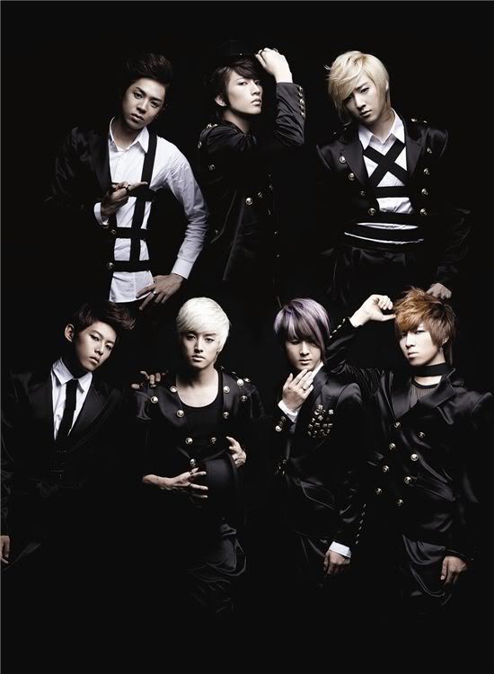 Hình ảnh của U-Kiss đợt comeback 2nrg4kh