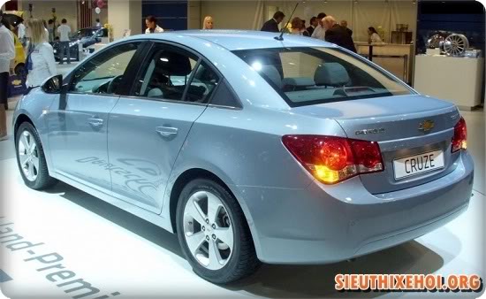 Lợi thế của Chevrolet Cruze LS 1.6 so với các hãng ôtô khác Chevroletcruze2