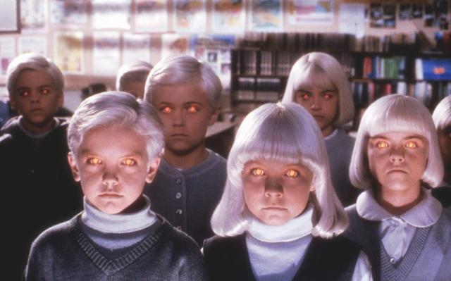 Village of the Damned (1995) Village_of_the_damned