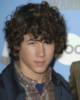 Qe una tal manoln....es casi gemelo de el hermoso de *NICK* Nick20Jonas-ESA-002022