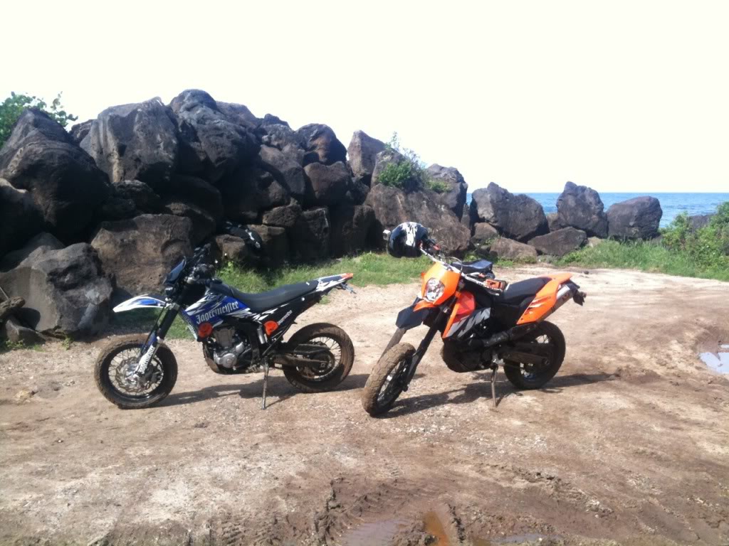 WR250X  In Hawaii 1-12