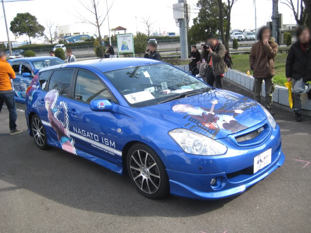 Lễ hội triễn lãm Itasha (lọai xe sơn +dán hình anime manga game)tại Nagoya Nagoya_itasha_ita-d_event_12