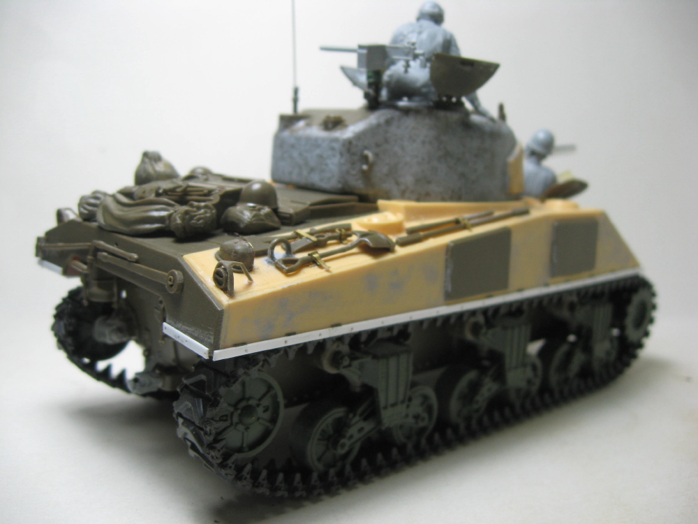 Sherman M4 initial re-manufacturé (terminé le 2 aoüt 2015) IMG_5212_7