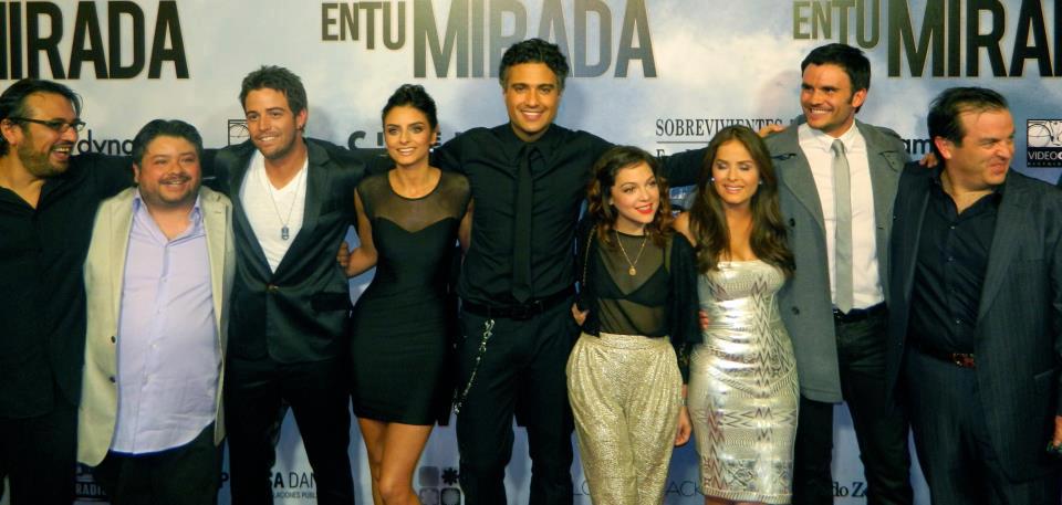  DANNA GARCIA + POSADA - ALFOMBRA ROJA PELICULA EL CIELO EN TU MIRADA 1ae6f547e8a7c1f601abe5268c6aa922