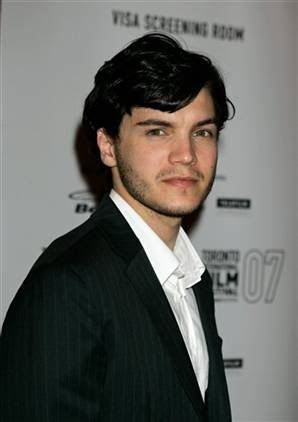 Aesalon, Falco Jr. {Emile Hirsch} Emile