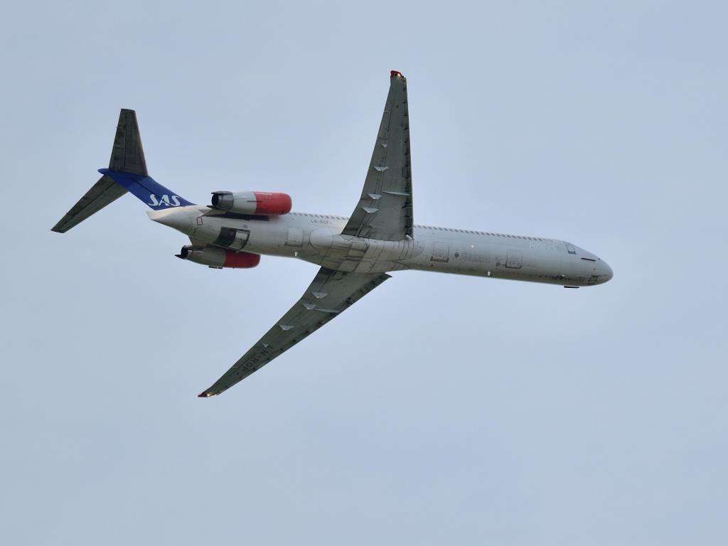 Aeroportul Bucuresti ( Henri Coanda/Otopeni )- Noiembrie 2012 Ln-rop