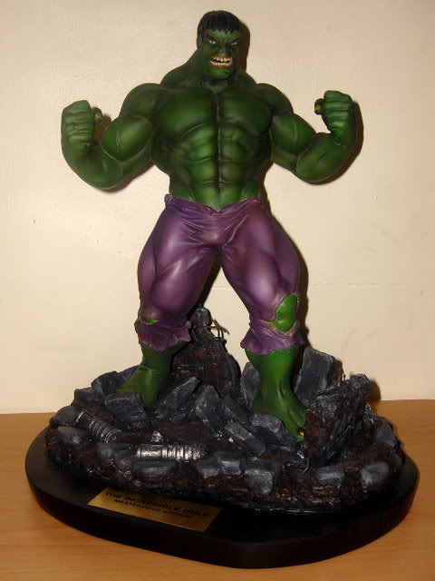 Les travaux de Halimaw! Collectibles HULK02