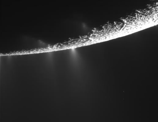 Quelque images d'Encelade 405755main_cassini20091121-a-516