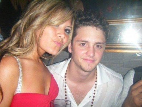 Christopher Uckermann[1] - Page 9 20ys7