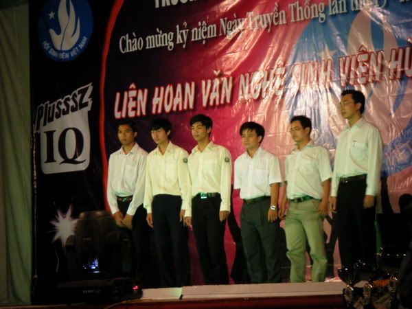 LIÊN HOAN VĂN NGHỆ CHÀO MỪNG 15 NĂM NGÀY THÀNH LẬP TRƯỜNG ĐÂY!!!!!!!!!!!!!!!!!!!!! DSCF5800