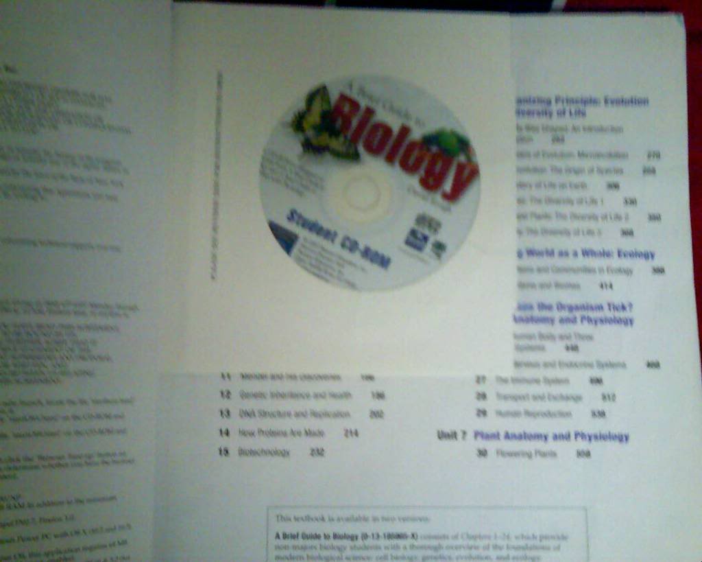 50$ - BIOL101 - A Brief Guide to Biology with Physiology by David Krogh w/ CD (pictures inside) Biol101-2