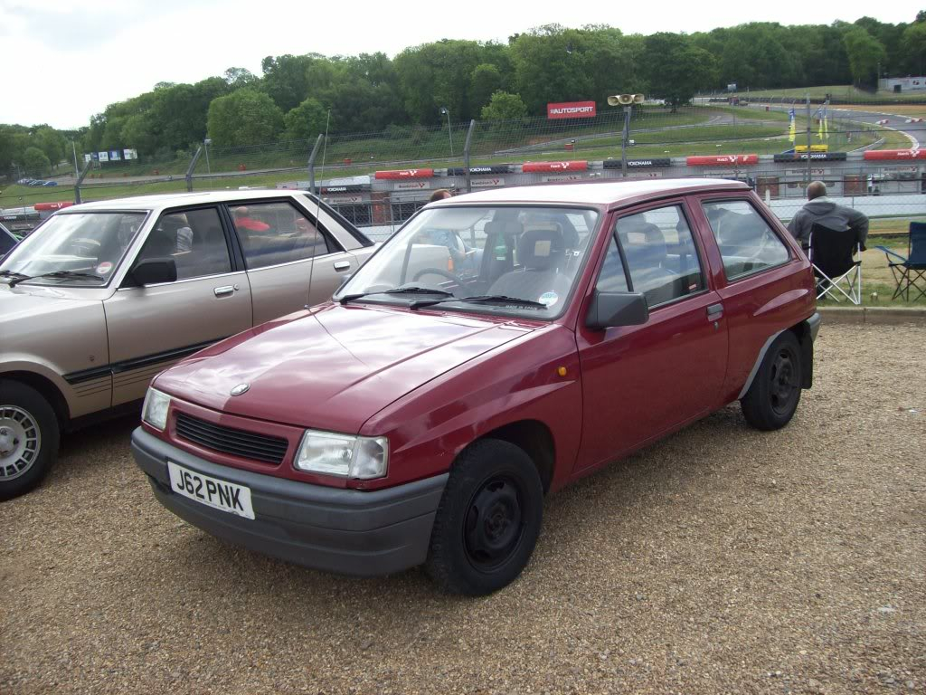 Essex Classics at Brands Hatch May 2011 Brandshatch021