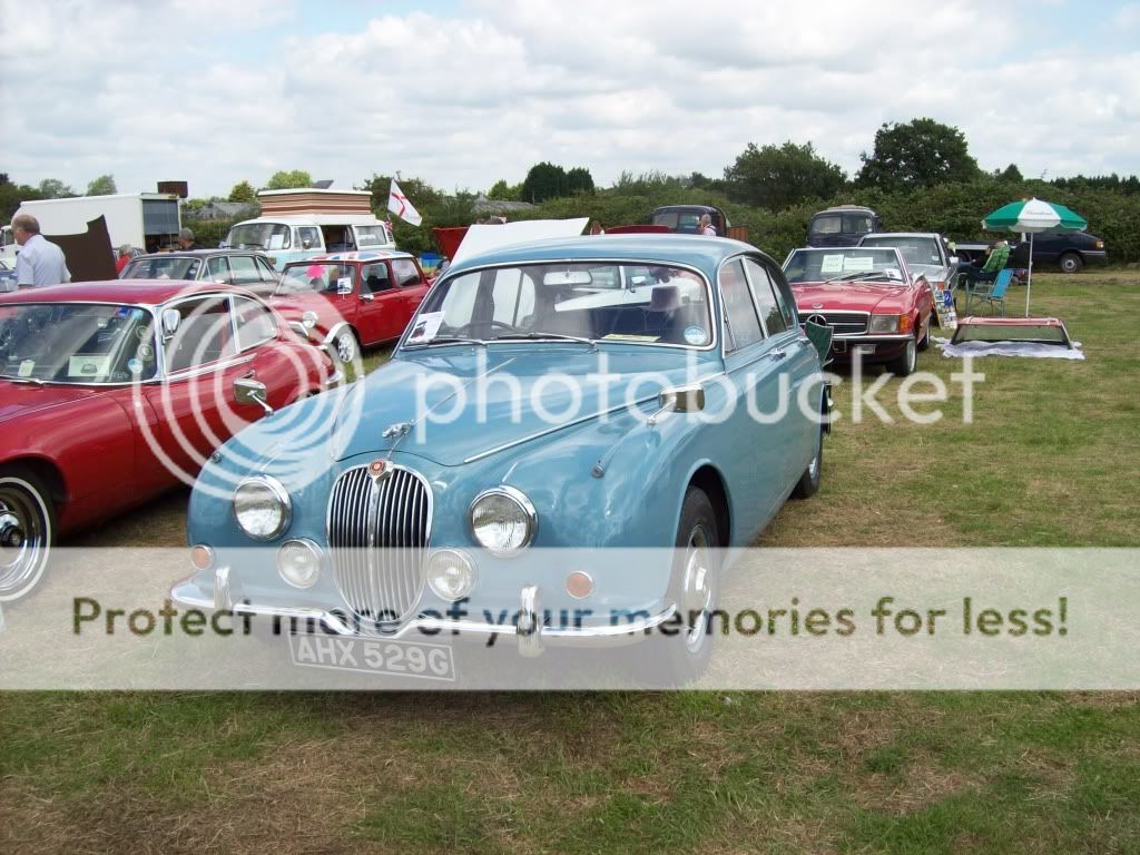 A few pics from Chingford Steam Fair 100_4042