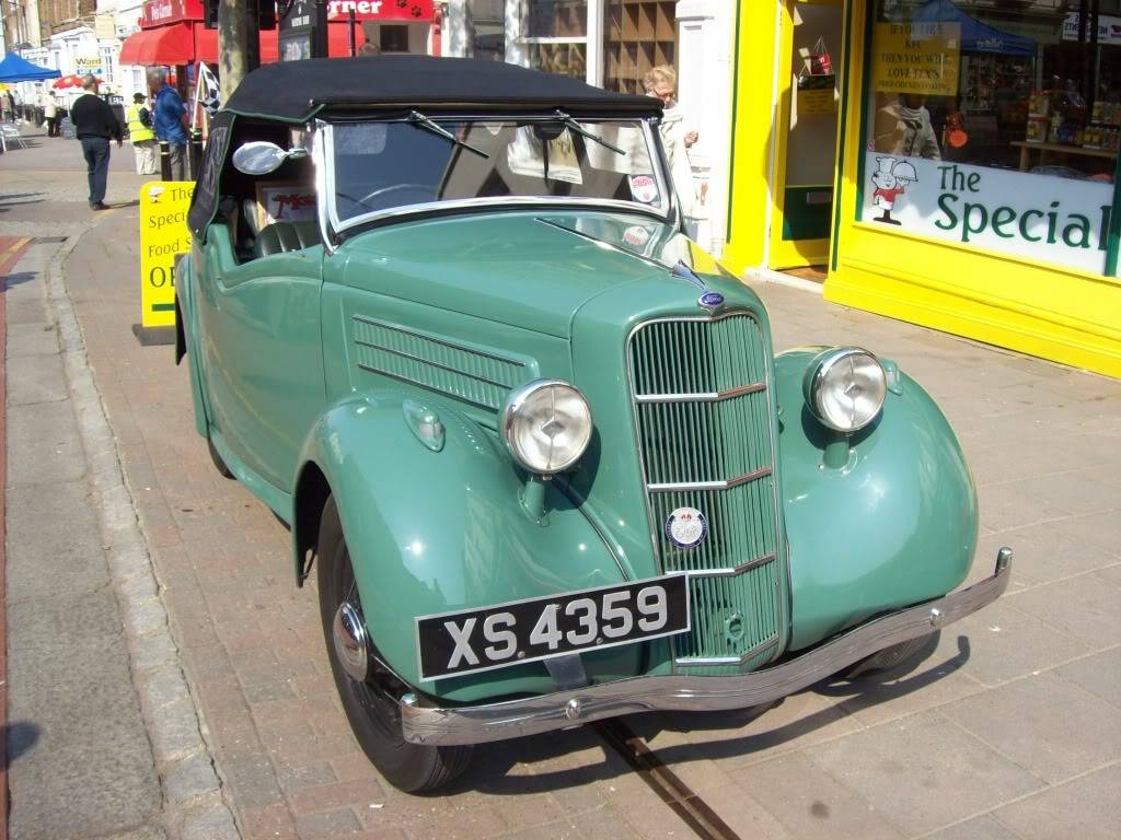 Herne Bay Car & Motorcycle Show 2011 100_3564