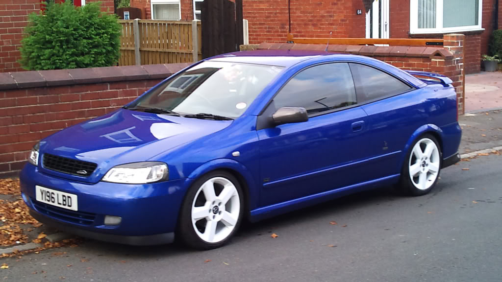 Astra Coupe SE2 2.2 DSC00209