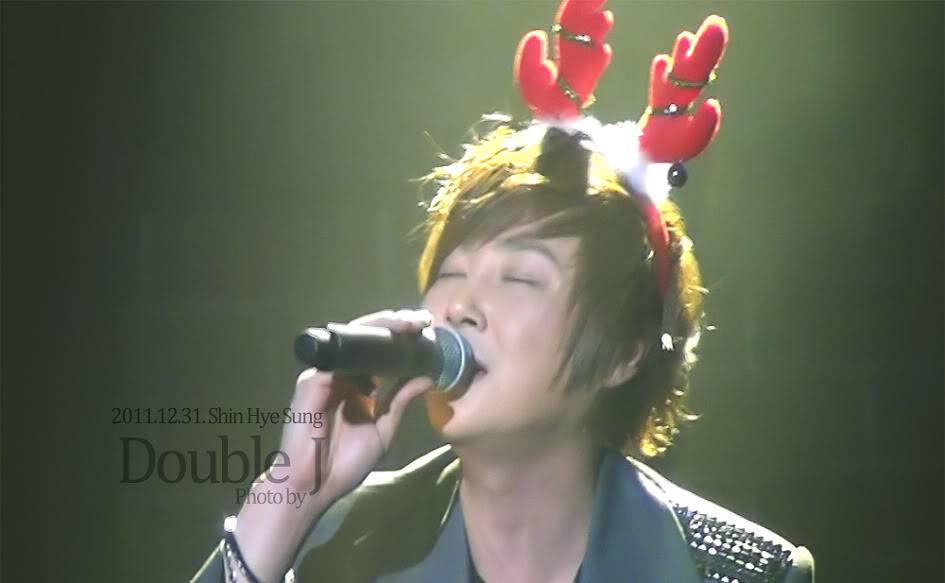 [31.12.11] Shin Hye Sung Year End Concert Pics 20111231_hs3