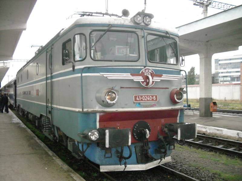 Locomotive clasa 41 (Vol. I) IMG_0603