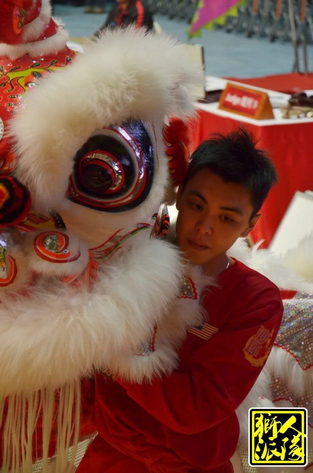 10th Genting World Lion Dance Championship 2012 - Ngày 1, Part 2 165822_346510802093403_339783879_n