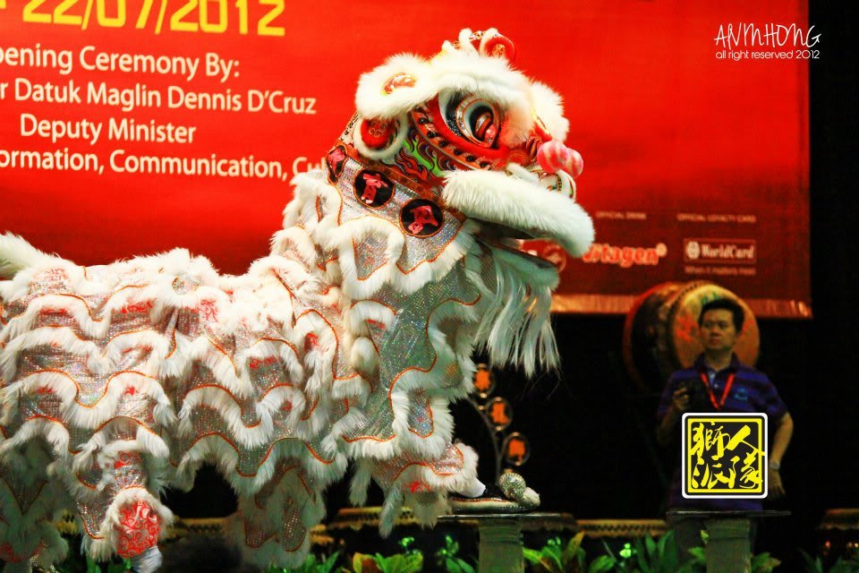 10th Genting World Lion Dance Championship 2012 - Ngày 1, Part 2 165916_346286198782530_1248385775_n