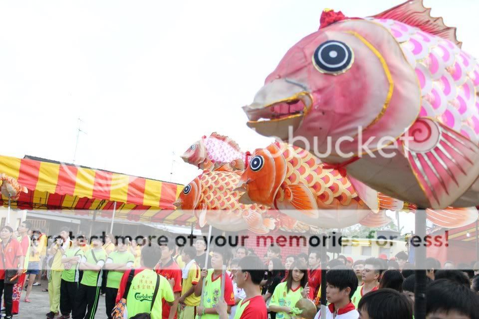 Lễ hội ở Kota Tinggi, Malaysia 2012 487294_402215156503232_534685537_n