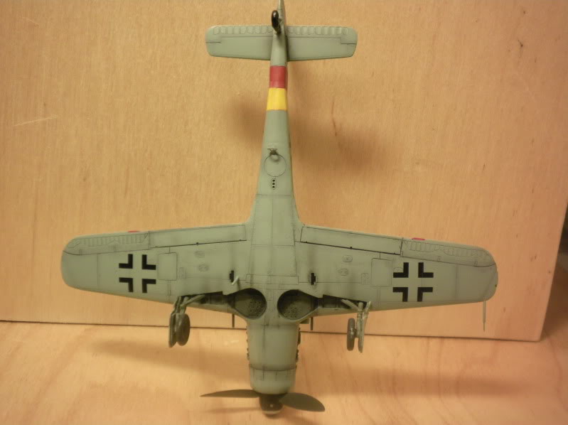 Academy Focke Wulf Fw 190D-9 1/72 Ktjt