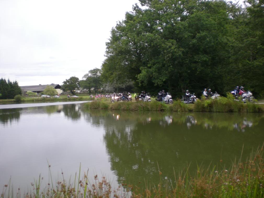 Après PORCARO Maintenant BAIN DE BRETAGNE................ DSCN2532