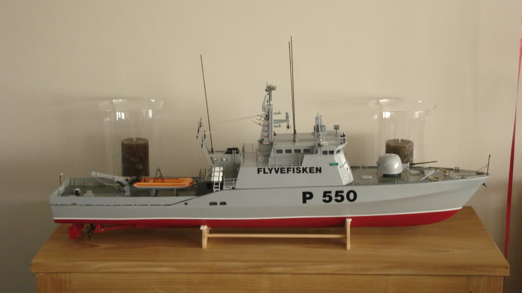 Flyvefisken 1/50 Billing Boats  - Flex 300 klasse Danish Marine Vessel DSC02163