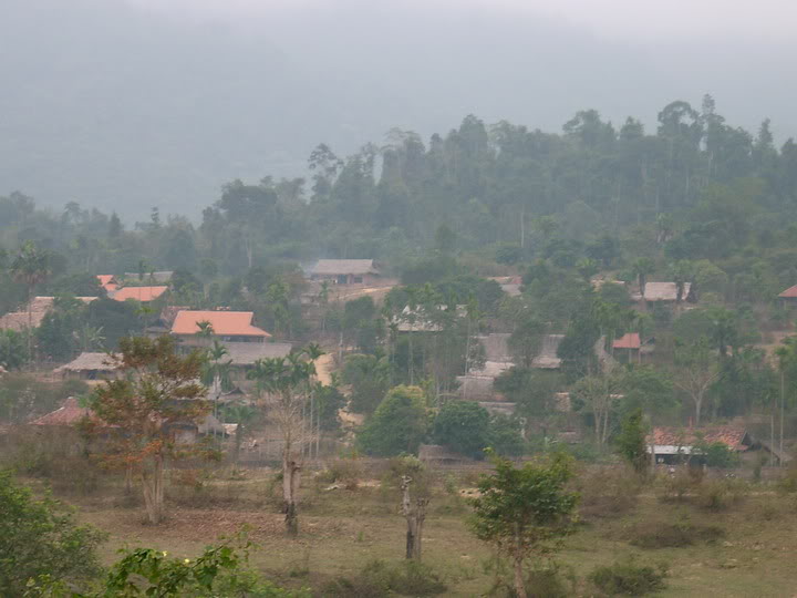 Thu trên miền tây Thanh - Nghệ . Thượng nguồn sông Hiếu , sông Chu Xuan200749resizedr9