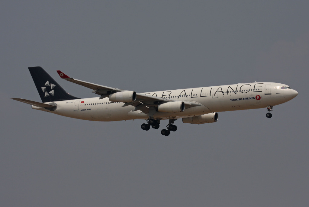 Bangkok ThaiFlieger12_3180_bearbeitet-3_zps741f1385