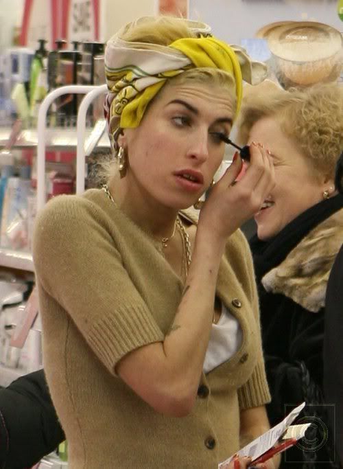 photos originales d'amy - Page 4 Amy_winehouse_1718427