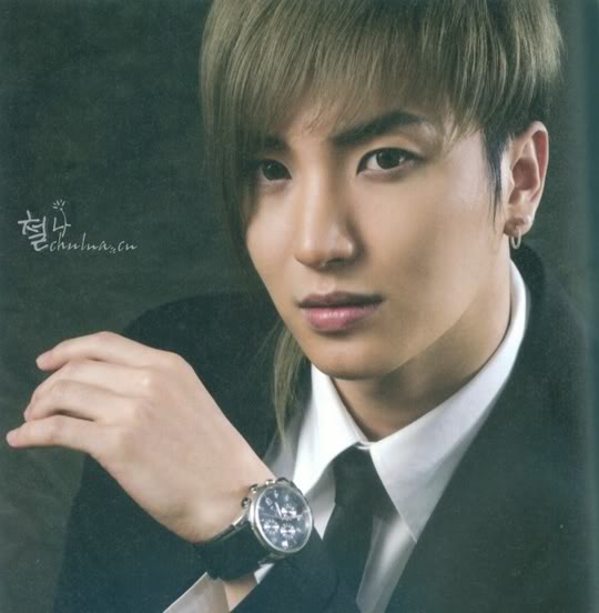 KI BUM dep trai cua suju nek!!!! LeeTeuk163