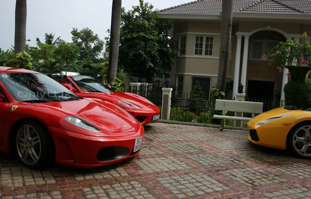 Cuong dollar Cuong_Lambo_Ferrari_29