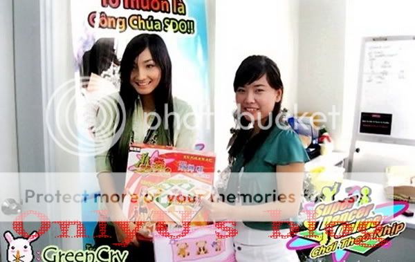 Ảnh nóng Hương Green Full – Vô tình hay cố ý? Greencry_huong_03