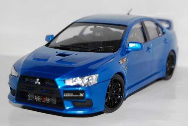 Mitsubishi Lancer EVO X 2008MitsubishiLancerEvoX13