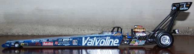 Valvoline Top Fuel Dragster ValvolineTop-FuelDragster2_zpsb04265be