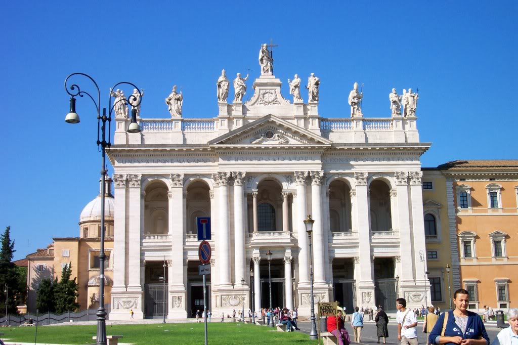 Gereja Basilik Lateran Roma-san_giovanni11