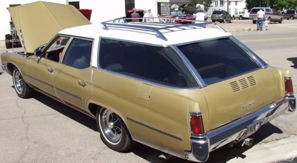 photos de station wagon et corbillards - Page 3 71estatewagon