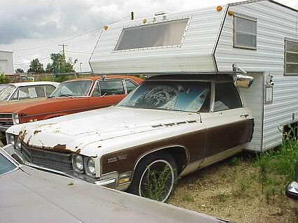 photos de station wagon et corbillards - Page 3 71estatewagoncamper