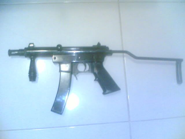 post your favorite guns here! (agpipinaapelo tayo)  =) - Page 2 16012008002