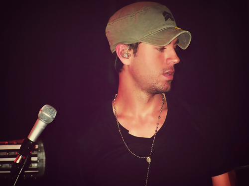 Enrique iglesias/ენრიკე იგლესიას 9f750dd7da4ed4df60b6fecc780025c3