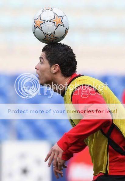 Entrenamiento del Manchester United 31/3/2008...Roma,Italia 80442535