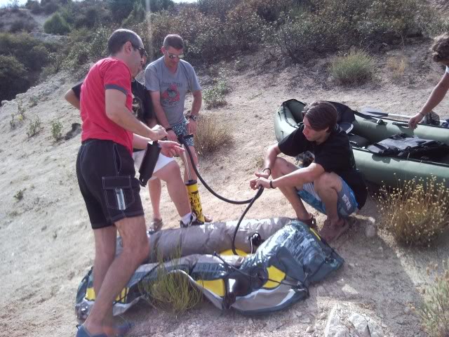 Moto-acampada en El Atazar 8 y 9 Agosto 2009 SNC00391