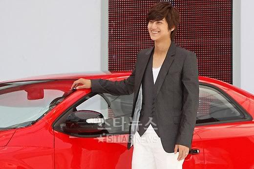 Kim Bum for Kia Koup  Kimbum_kia3