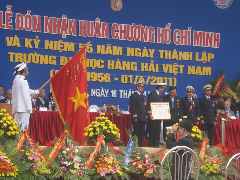 Diễu binh - Kỉ niệm 55 năm thành lập trường Đại học Hàng Hải Việt Nam DSC03684