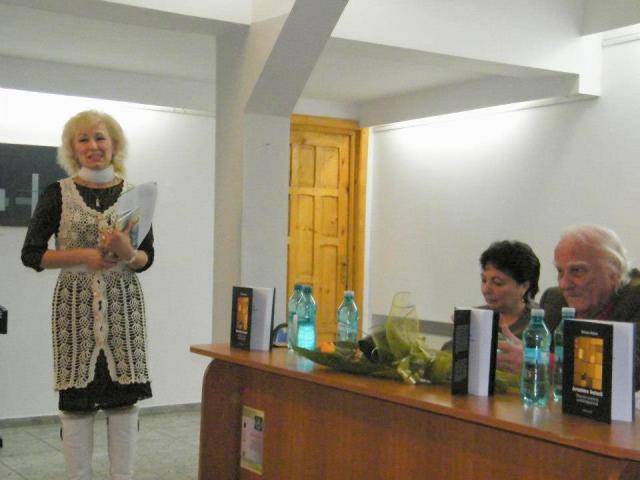 23 februarie 2013-Lansare de carte, Aventura lecturii, Poezie română contemporană, Mioara Bahna 1-003-40