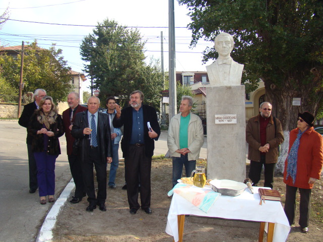 20 octombrie 2012, eveniment dedicat memoriei sonetistului Mihai Codreanu 1-006-6